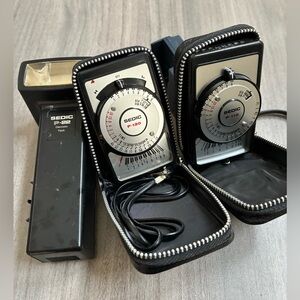 Sedic Camera Accessory Bundle